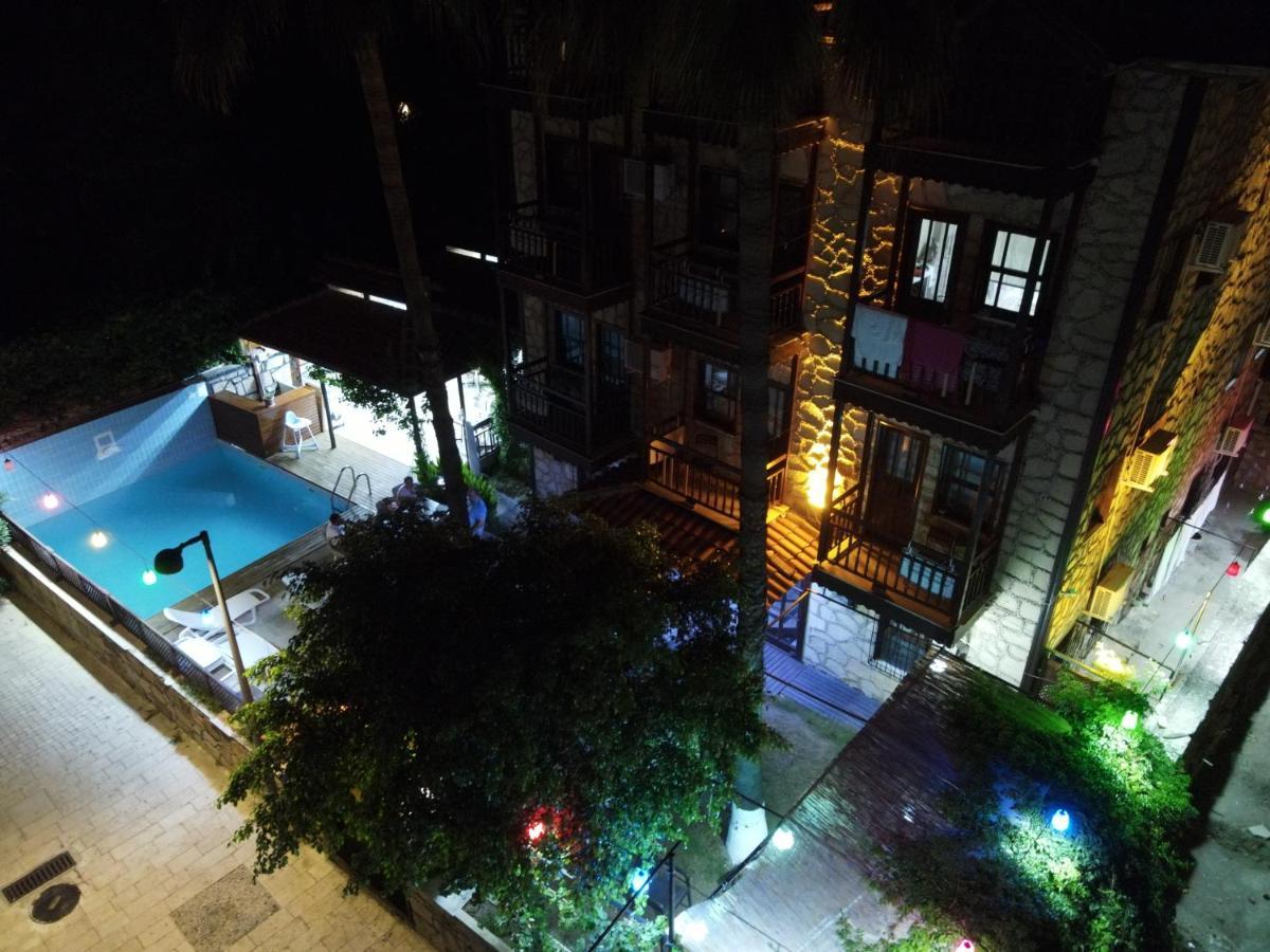 Adalis Boutique Hotel Side Exterior photo